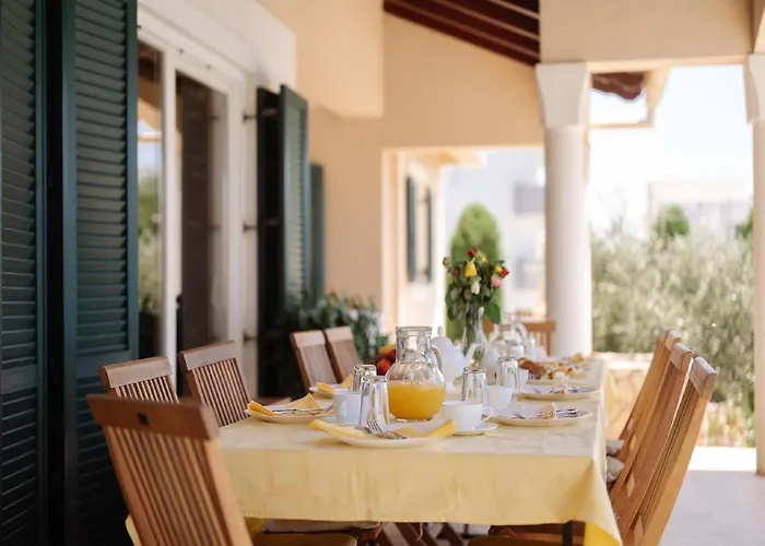 Clara In With Pool Вилла *