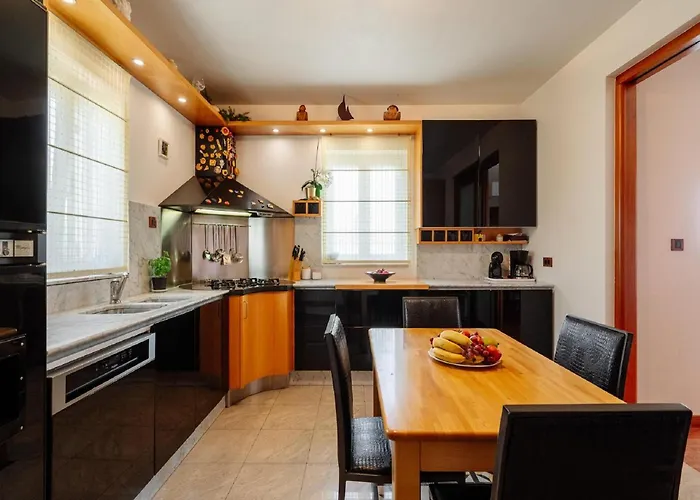 Вилла Clara In With Pool *