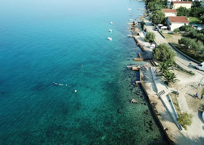 Clara In With Pool Кожино